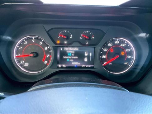 Used 2018 Chevrolet Camaro LT image 22