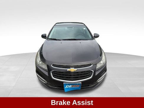 Used 2015 Chevrolet Cruze LT w/ Sun And Sound Package FWD image 10