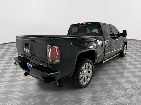 Used 2018 GMC Sierra 1500 Denali w/ Denali Ultimate Package AWD/4WD image 5