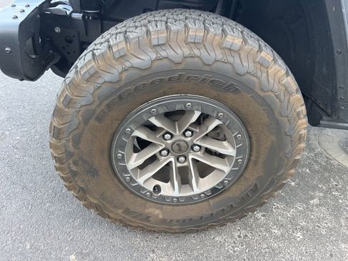 Used 2024 Jeep Wrangler Unlimited Rubicon 392 image 18