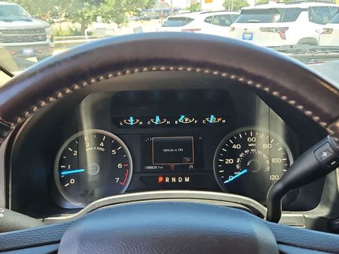 Used 2019 Ford F150 XLT w/ Equipment Group 302A Luxury AWD/4WD image 22