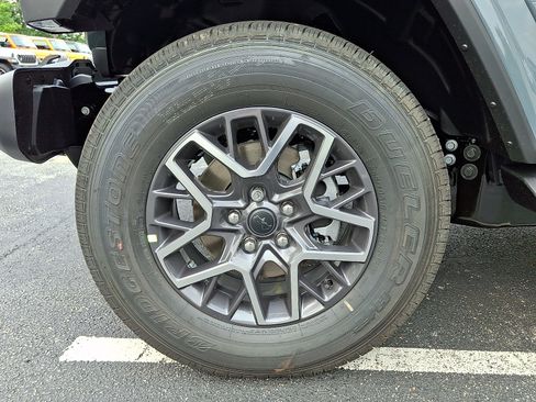New 2026 Jeep Wrangler Unlimited Sahara AWD/4WD image 5
