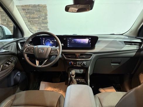 Used 2025 Buick Encore GX Preferred image 27