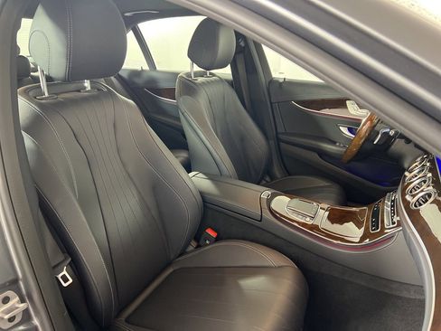 Used 2023 Mercedes-Benz E 450 E 450 image 26