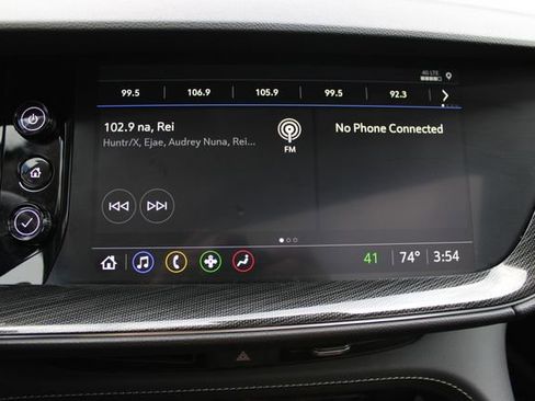 Used 2023 Buick Envision Essence w/ Sport Touring Package AWD/4WD image 17