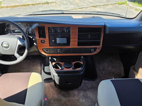 Used 2012 Chevrolet Express 2500 w/ Power Package image 14