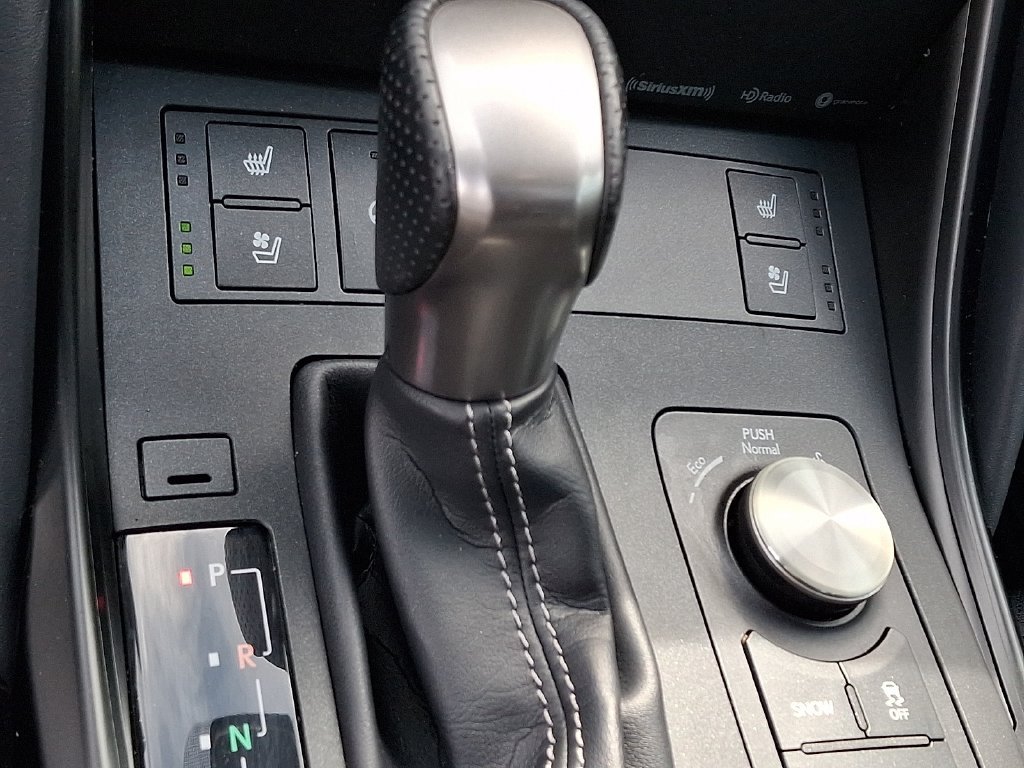 Used 2023 Lexus IS 350 F Sport w/ Memory Package RWD image 16