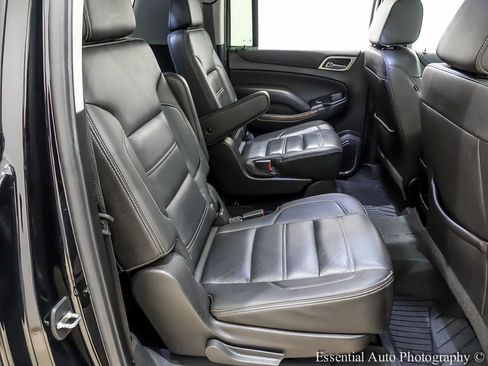 Used 2019 GMC Yukon XL Denali w/ Denali Ultimate Package image 33