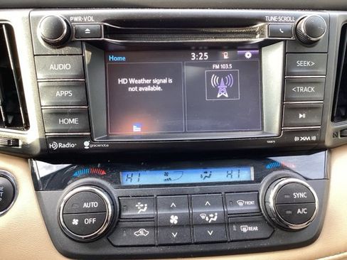 Used 2018 Toyota RAV4 XLE image 16