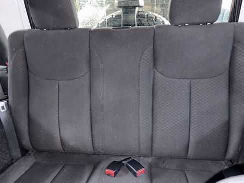 Used 2017 Jeep Wrangler Sport w/ Connectivity Group AWD/4WD image 12