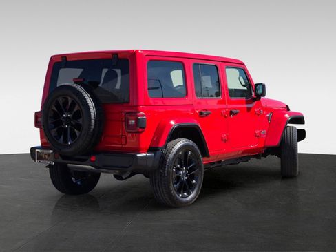 Used 2025 Jeep Wrangler Sahara 4xe w/ Safety Group image 4