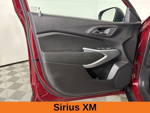 Used 2025 Chevrolet Trax LS image 8