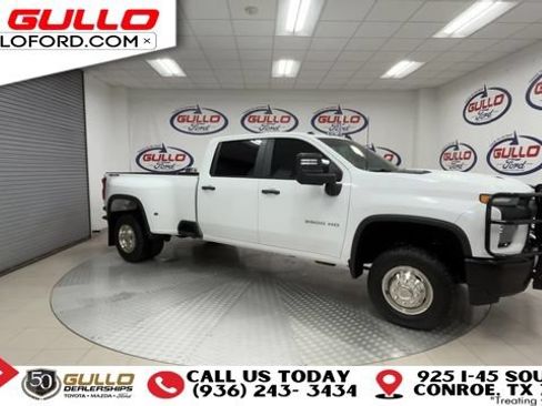 Used 2022 Chevrolet Silverado 3500 W/T w/ WT Convenience Package AWD/4WD image 2