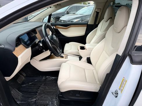 Used 2019 Tesla Model X Long Range AWD/4WD image 15