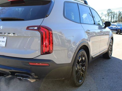 Used 2022 Kia Telluride SX w/ SX Prestige Package image 21