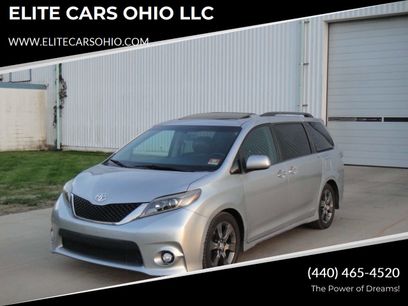 Used 2016 Toyota Sienna SE Premium