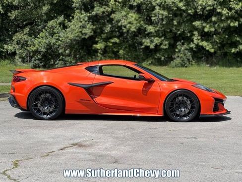 Used 2026 Chevrolet Corvette Z06 w/ Battery Protection Package RWD image 7