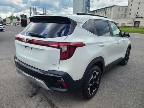 Used 2024 Kia Seltos EX AWD/4WD image 7