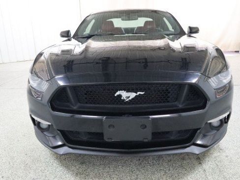 Used 2017 Ford Mustang GT Premium w/ Equipment Group 401A RWD image 7