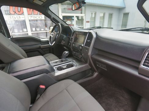 Used 2015 Ford F150 XLT w/ Equipment Group 302A Luxury image 16