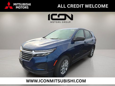 Used 2022 Chevrolet Equinox LS w/ LS Convenience Package image 1