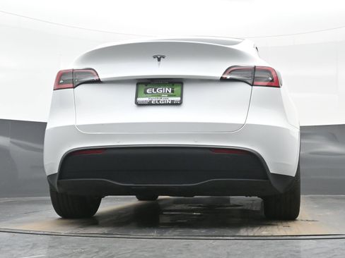 Used 2021 Tesla Model Y 2WD image 28