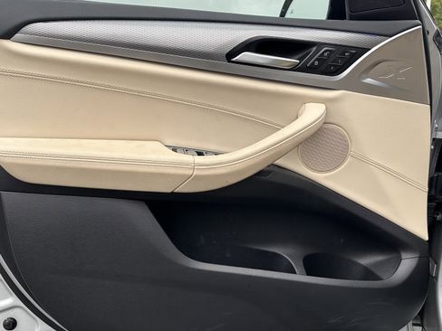 Used 2021 BMW X3 M40i w/ Executive Package image 16