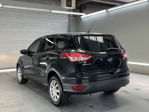 Used 2014 Ford Escape S FWD image 7
