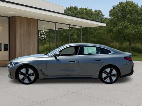 New 2026 BMW i4 xDrive40i w/ Premium Package AWD/4WD image 13