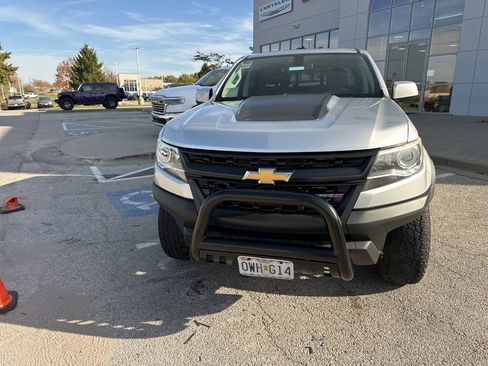 Used 2018 Chevrolet Colorado ZR2 image 10
