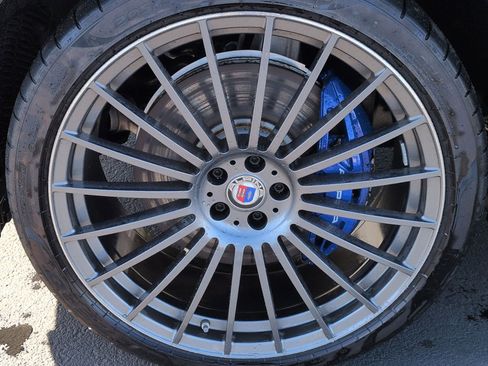 Used 2025 BMW ALPINA XB7 image 13