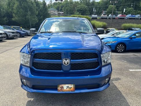 Used 2017 RAM 1500 Express AWD/4WD image 2