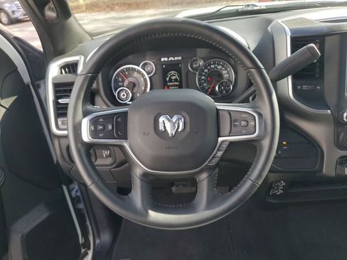 Used 2024 RAM 2500 Big Horn image 28