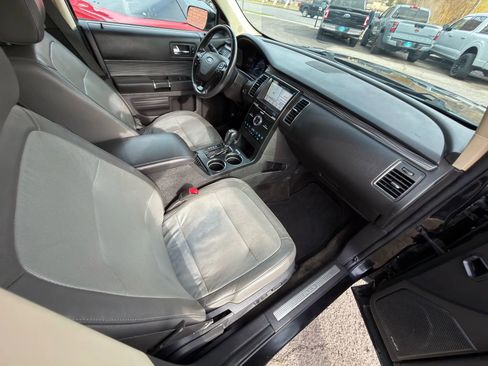 Used 2019 Ford Flex Limited w/ Limited Appearance Package image 5