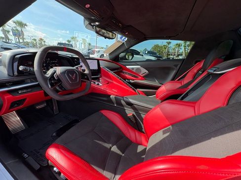 Used 2021 Chevrolet Corvette Stingray Premium Conv w/ Z51 Performance Package RWD image 15