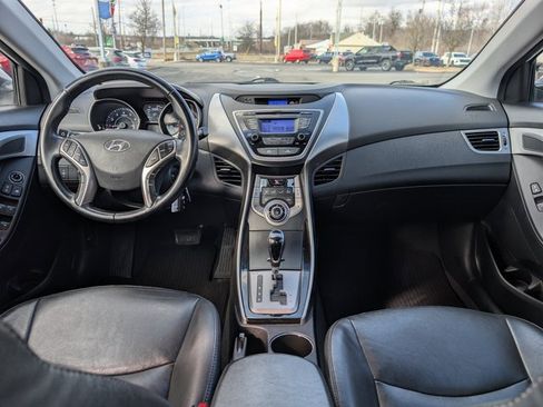 Used 2013 Hyundai Elantra Limited image 11