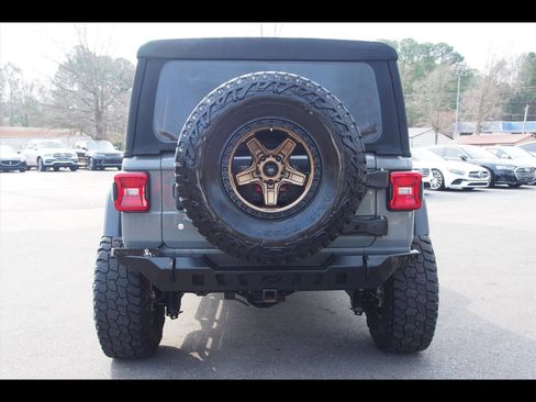 Used 2018 Jeep Wrangler Unlimited Rubicon image 4