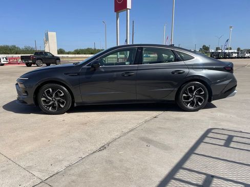 Used 2024 Hyundai Sonata SEL FWD image 4