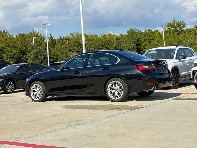 Used 2025 BMW 330i xDrive Sedan AWD/4WD image 4