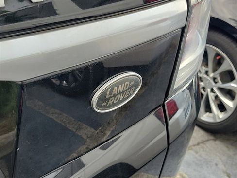 Used 2015 Land Rover Range Rover Sport HSE image 6