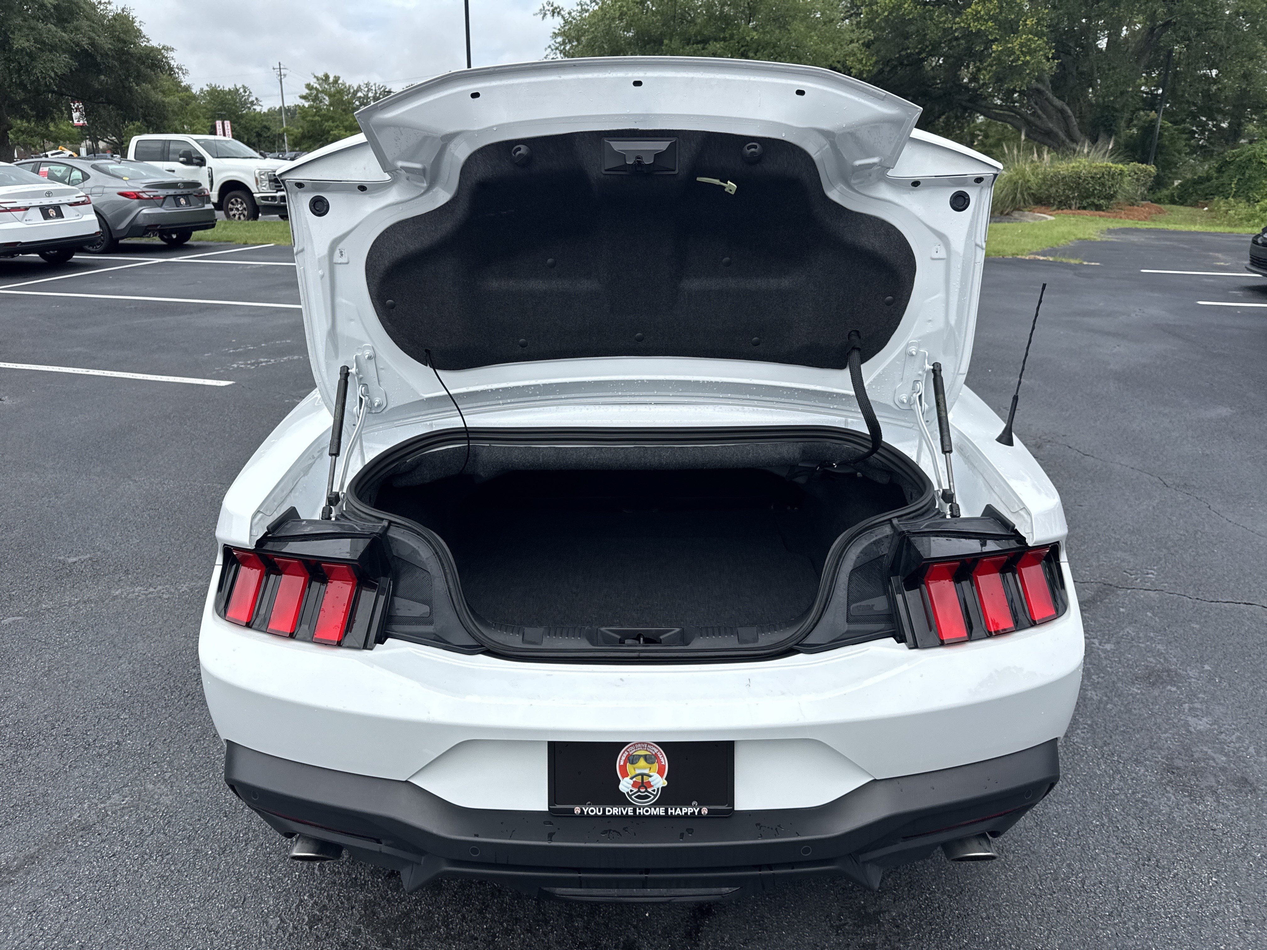 Used 2025 Ford Mustang Premium RWD image 23
