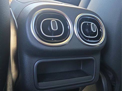 New 2026 Mercedes-Benz GLC 300 4MATIC image 11