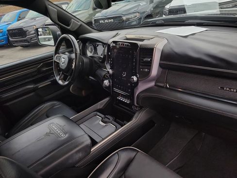 Used 2020 RAM 1500 Limited w/ Black Appearance Package image 15