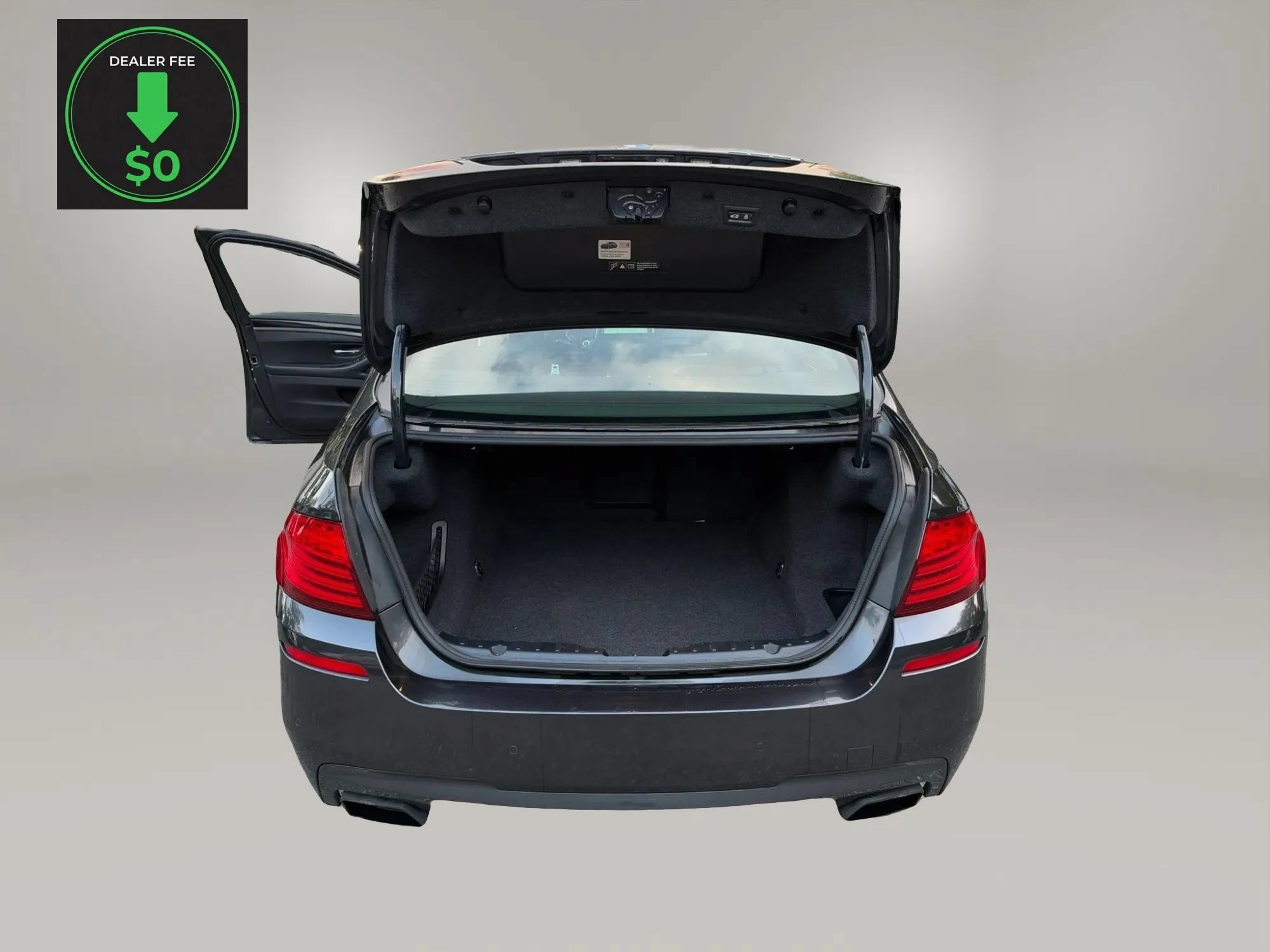 Used 2015 BMW 550i xDrive Sedan AWD/4WD image 24