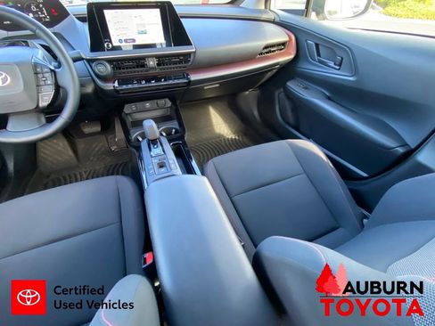 Certified 2026 Toyota Prius Plug-In Hybrid FWD image 25