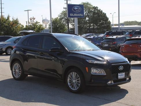 Used 2020 Hyundai Kona SEL Plus image 3