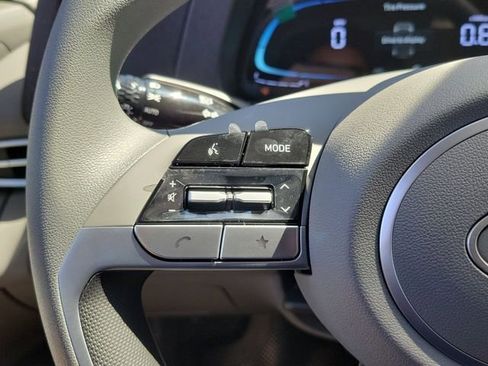 New 2026 Hyundai Elantra SE w/ Cargo Package image 5