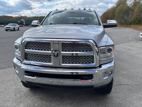 Used 2018 RAM 3500 Laramie image 7