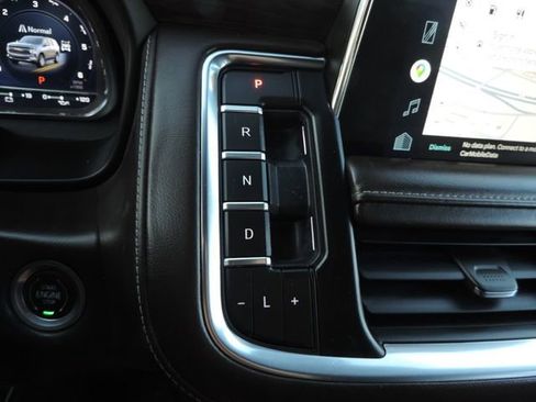 Used 2022 Chevrolet Tahoe Z71 image 24