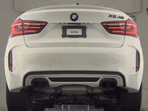 Used 2017 BMW X6 M AWD/4WD image 8